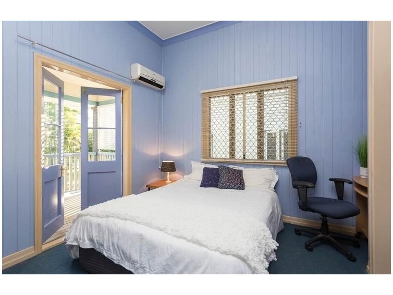 34 Redfern Street, Woolloongabba QLD 4102