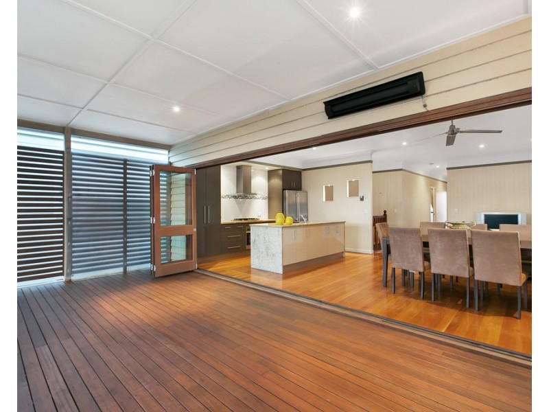 30 Redfern Street, Woolloongabba QLD 4102