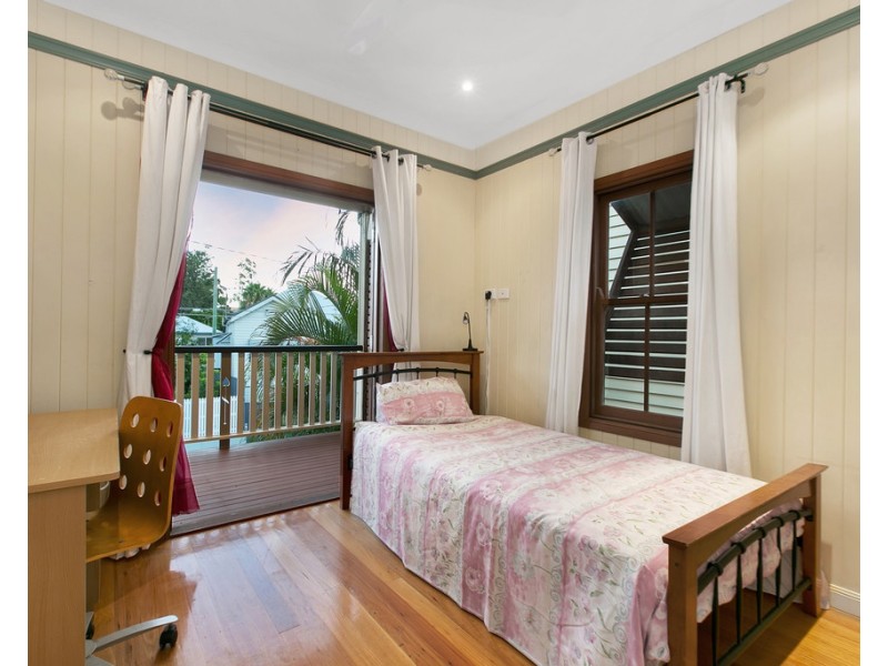 30 Redfern Street, Woolloongabba QLD 4102