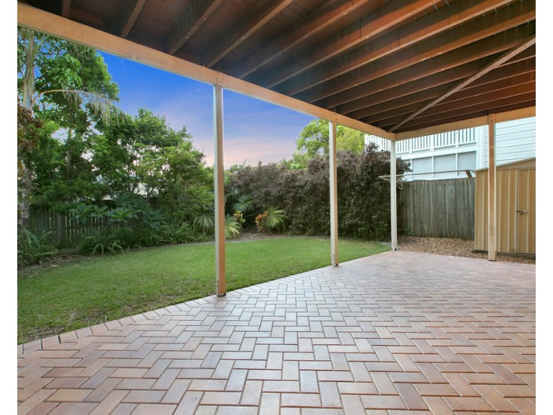 30 Redfern Street, Woolloongabba QLD 4102