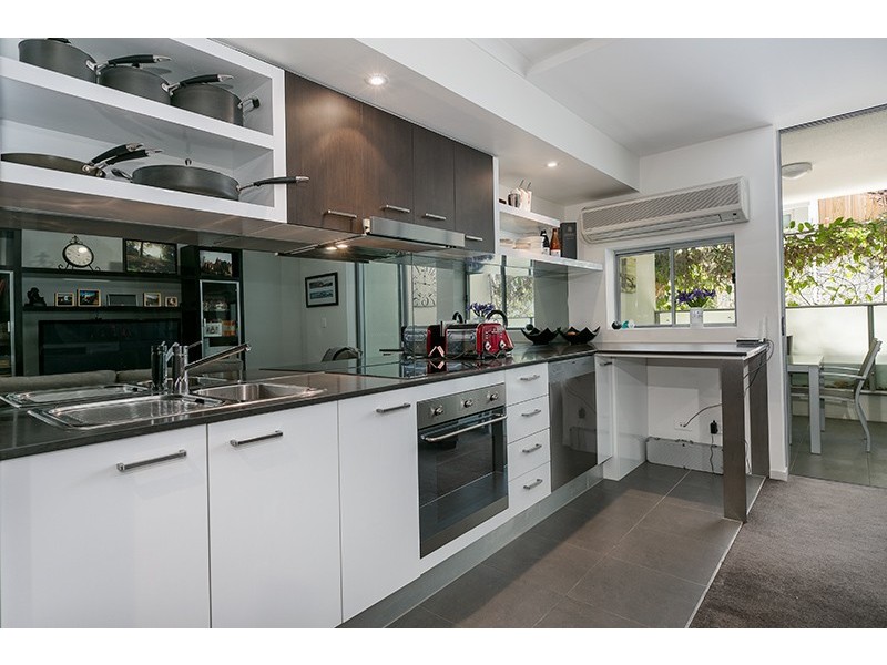 206/16 Merivale Street, South Brisbane QLD 4101