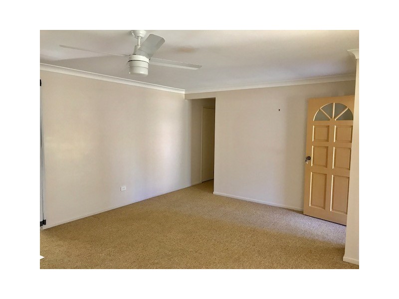 42 Lawn Terrace, Capalaba QLD 4157