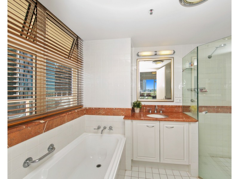 806/132 ALICE STREET, Brisbane City QLD 4000