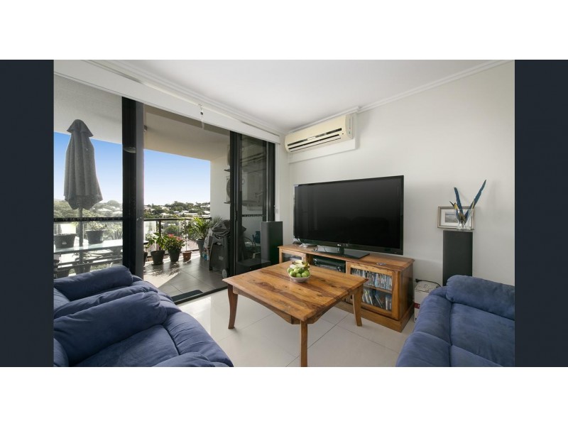17/49 ROSEMOUNT STREET, Windsor QLD 4030