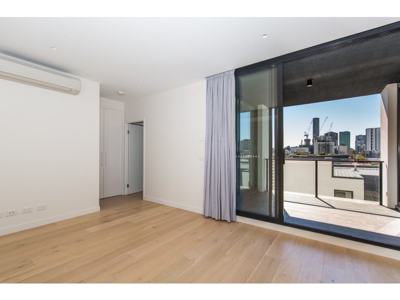 602/27-29 Bank Street, West End QLD 4101