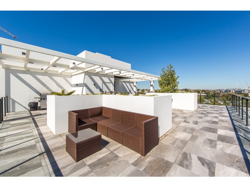 602/27-29 Bank Street, West End QLD 4101