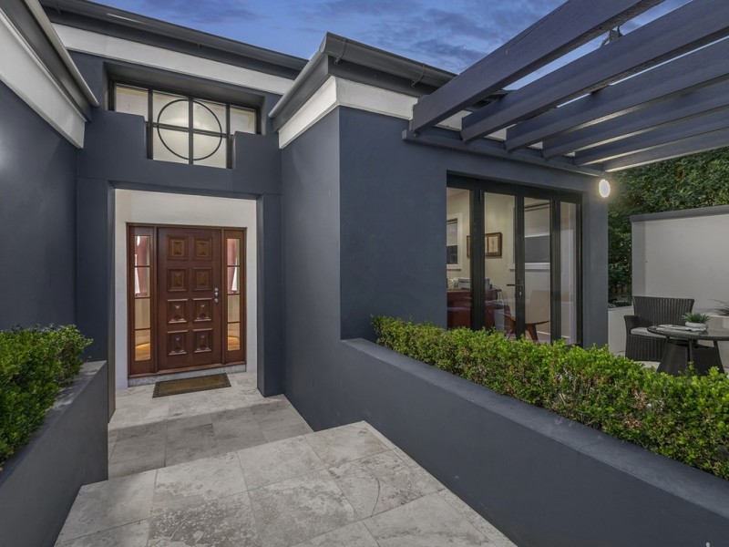 29 Laidlaw Parade, East Brisbane QLD 4169