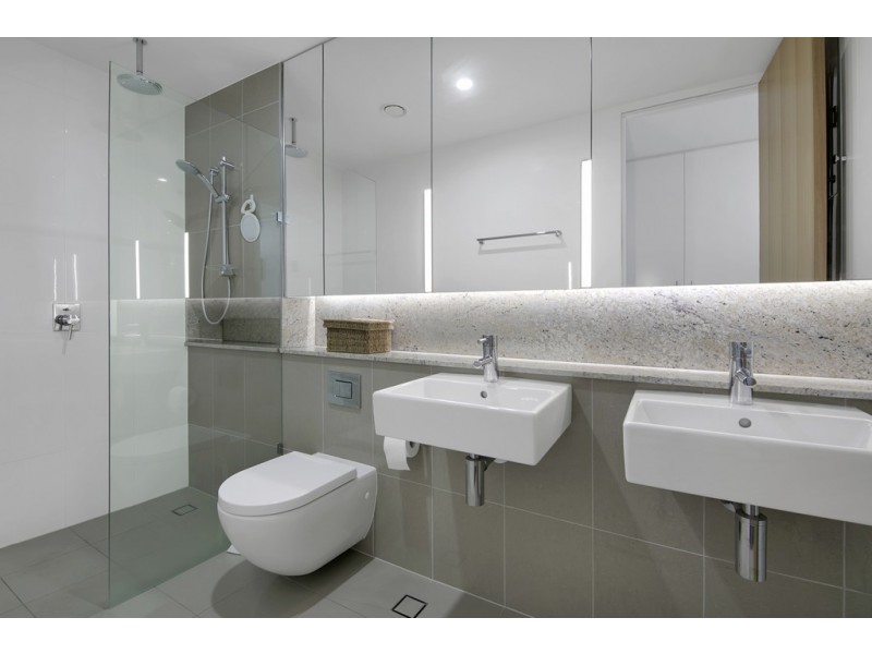 6403/60 Ferry Rd, West End QLD 4101