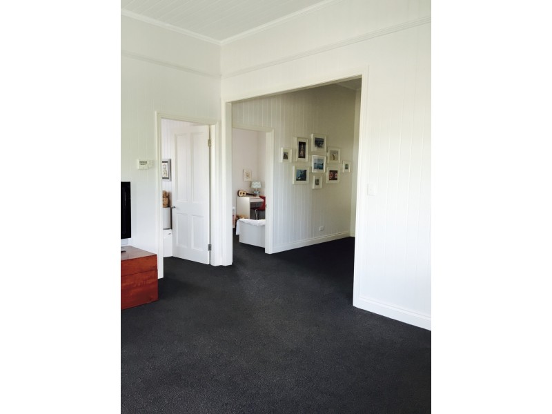 4 Govett Avenue, Hawthorne QLD 4171