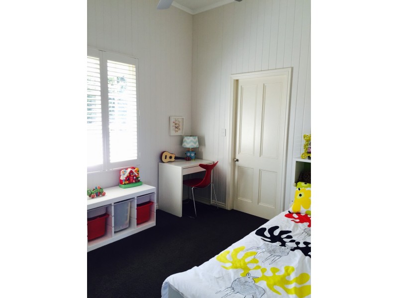 4 Govett Avenue, Hawthorne QLD 4171