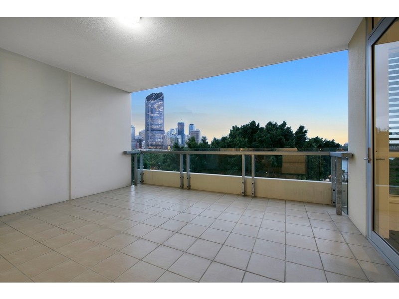 47/15 Tribune Street, South Brisbane QLD 4101