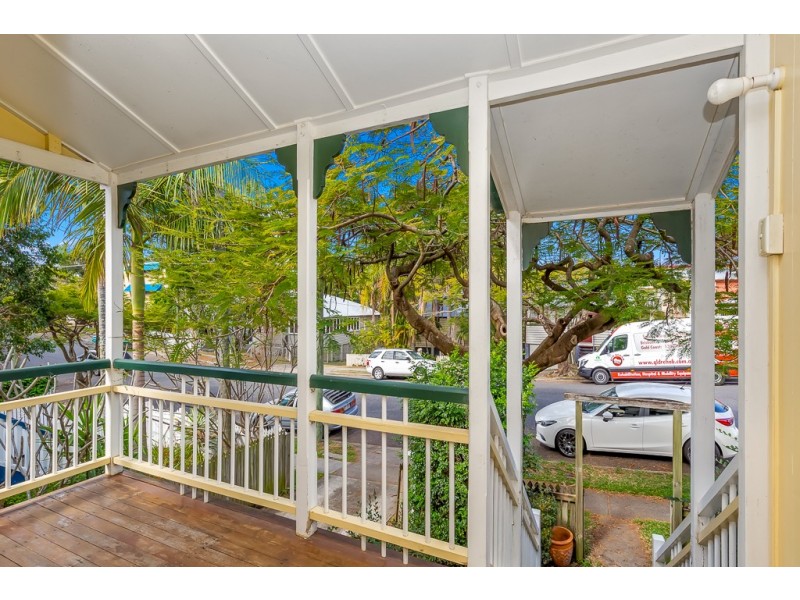 54 Burlington Street, East Brisbane QLD 4169