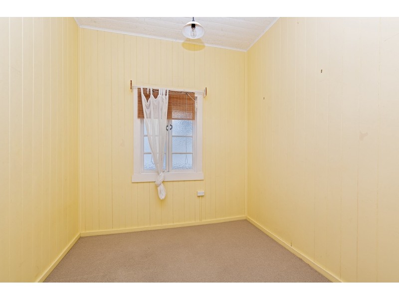 54 Burlington Street, East Brisbane QLD 4169