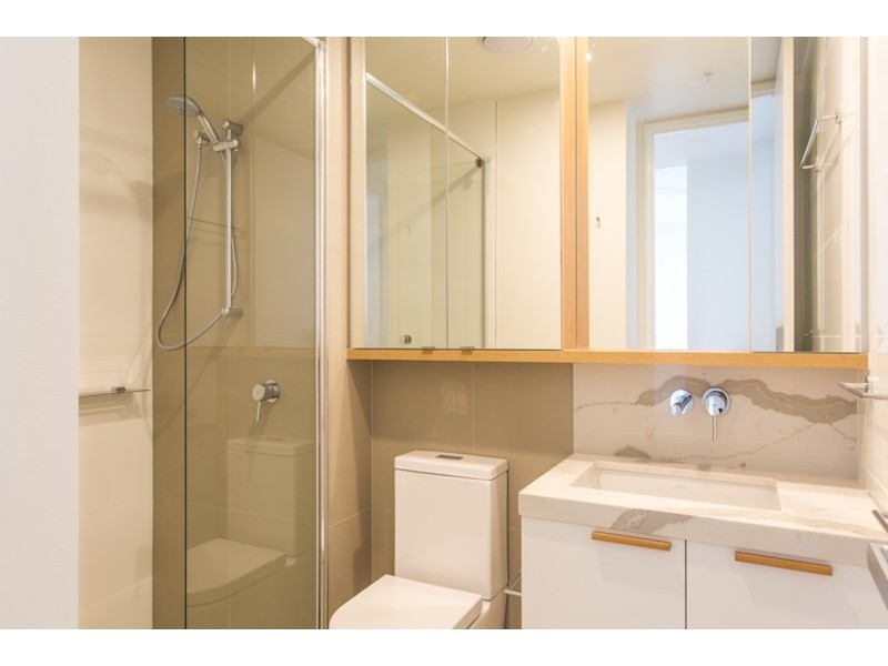 18 Duke Street, Kangaroo Point QLD 4169