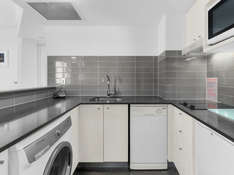 906-7/95 Charlotte Street, Brisbane City QLD 4000