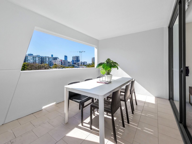 137/8 Musgrave Street, West End QLD 4101