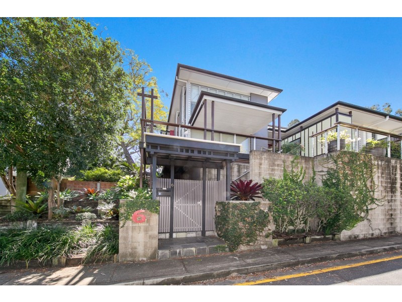 6 Fraser Terrace, Highgate Hill QLD 4101