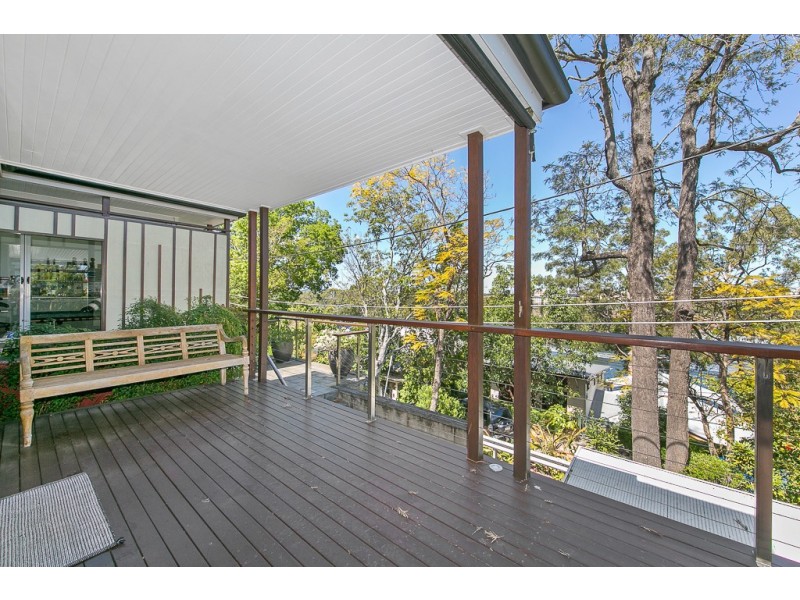 6 Fraser Terrace, Highgate Hill QLD 4101