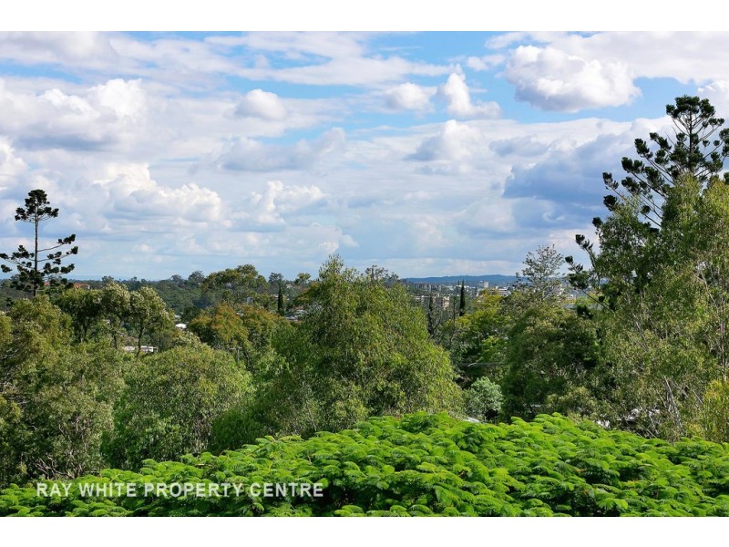 35 Beaconsfield Street, Highgate Hill QLD 4101