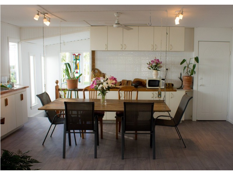 38 Oxley Station Road, Oxley QLD 4075