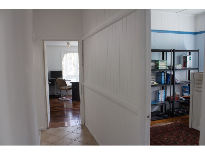 38 Oxley Station Road, Oxley QLD 4075