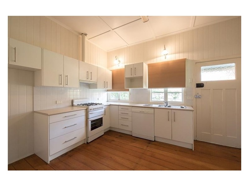 55 Cornwall Street, Annerley QLD 4103