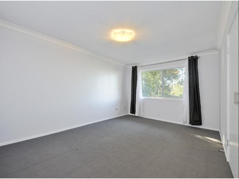 4/31 Knight Street, Greenslopes QLD 4120