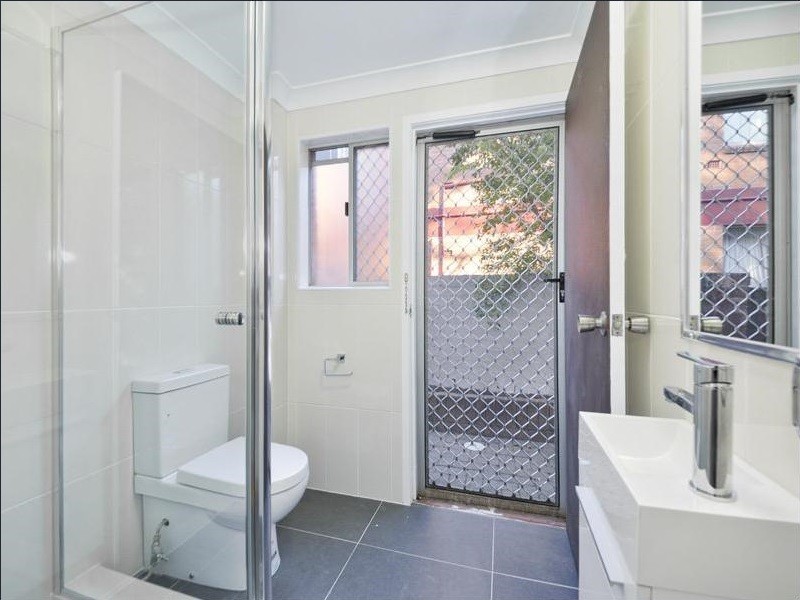 4/31 Knight Street, Greenslopes QLD 4120