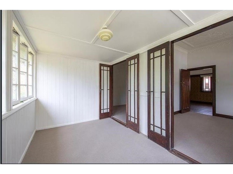 51 Cornwall Street, Annerley QLD 4103