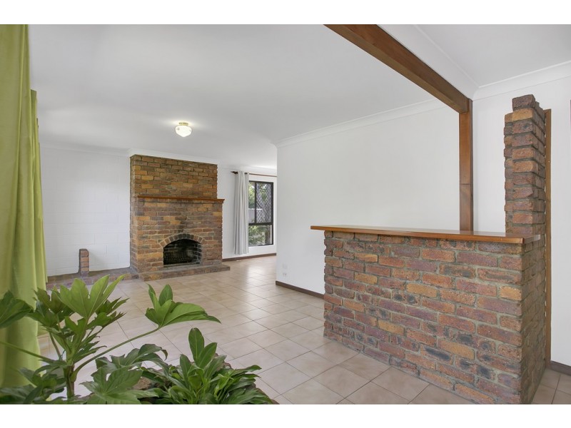 5 Ruth Street, Birkdale QLD 4159