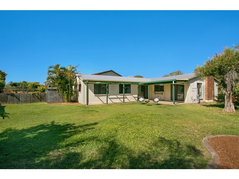 5 Ruth Street, Birkdale QLD 4159
