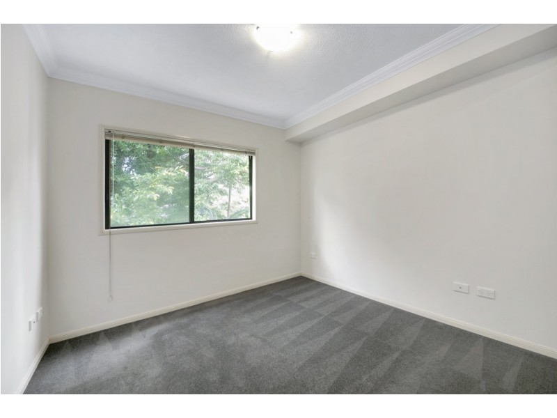 12/161 Main Street, Kangaroo Point QLD 4169