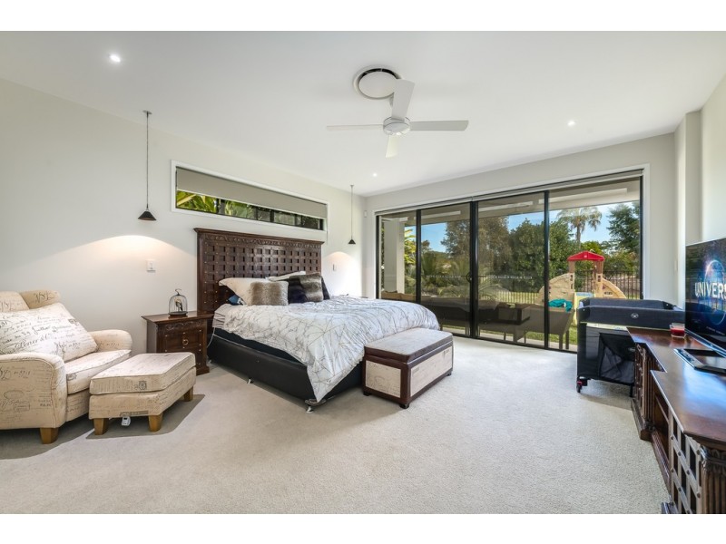 2301 Vardon Lane, Sanctuary Cove QLD 4212
