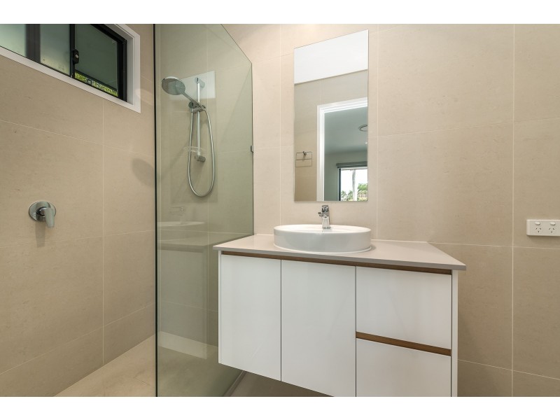 2301 Vardon Lane, Sanctuary Cove QLD 4212