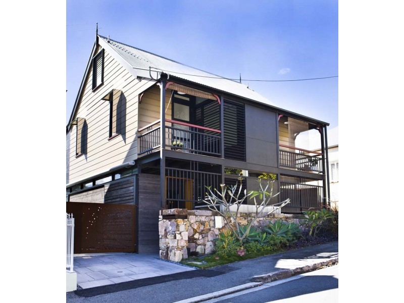 27 Isaac Street, Spring Hill QLD 4000