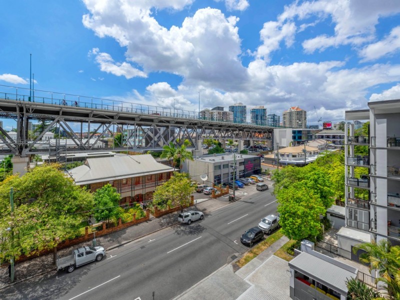 56/161 Main Street, Kangaroo Point QLD 4169