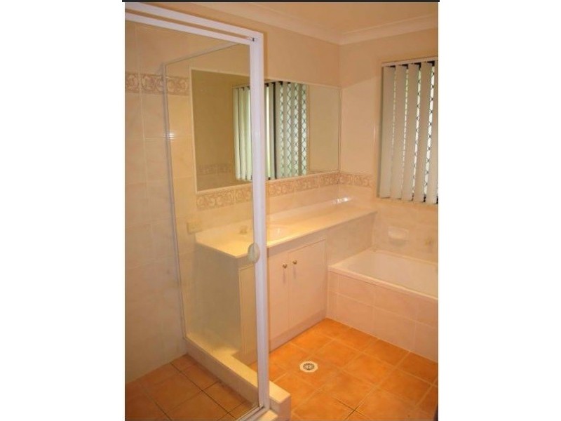 52 Belford Drive, Wellington Point QLD 4160