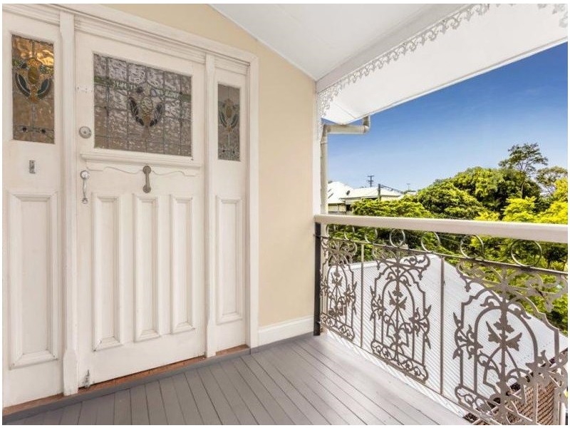7 West Street, Highgate Hill QLD 4101