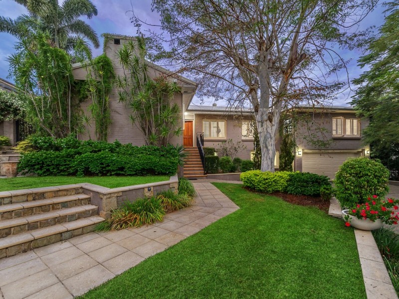 18 Astolat Street, Yeronga QLD 4104