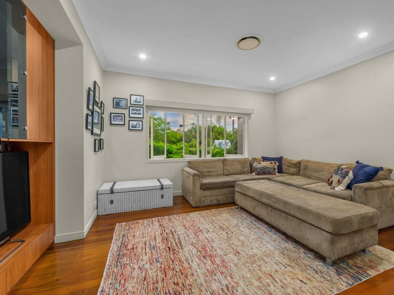 18 Astolat Street, Yeronga QLD 4104