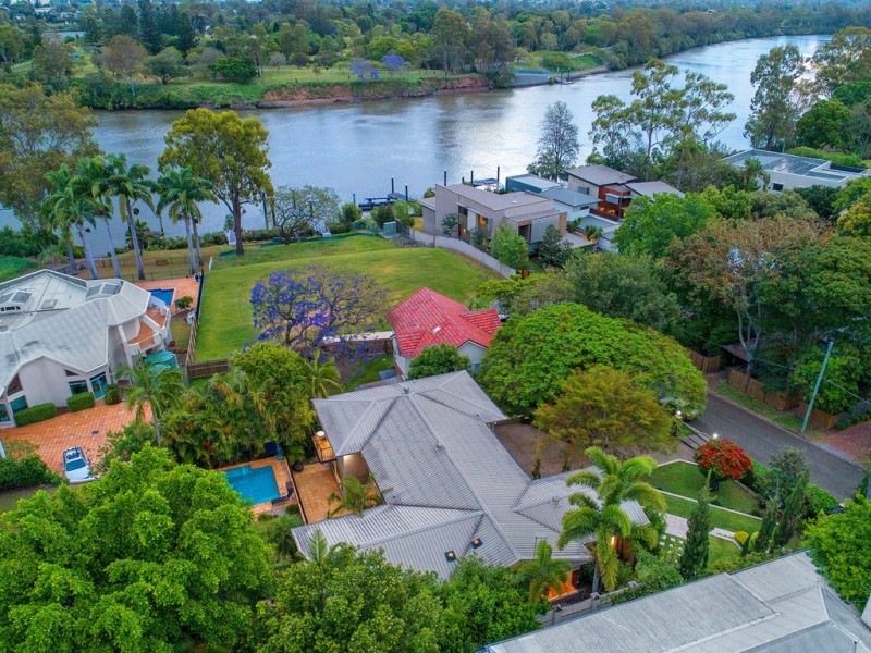 18 Astolat Street, Yeronga QLD 4104