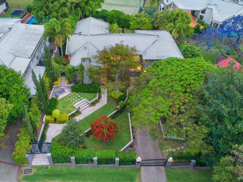 18 Astolat Street, Yeronga QLD 4104