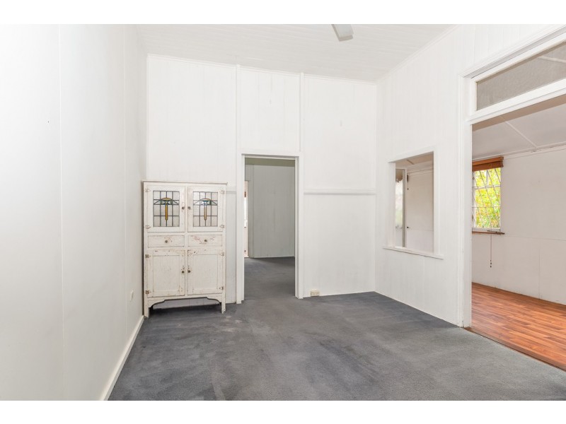 2/64 Rosecliffe Steet, Highgate Hill QLD 4101