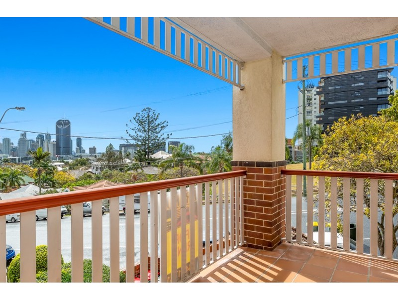 8/87 Hampstead Road, Highgate Hill QLD 4101