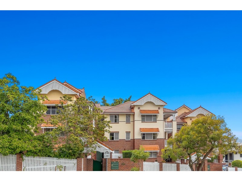 8/87 Hampstead Road, Highgate Hill QLD 4101