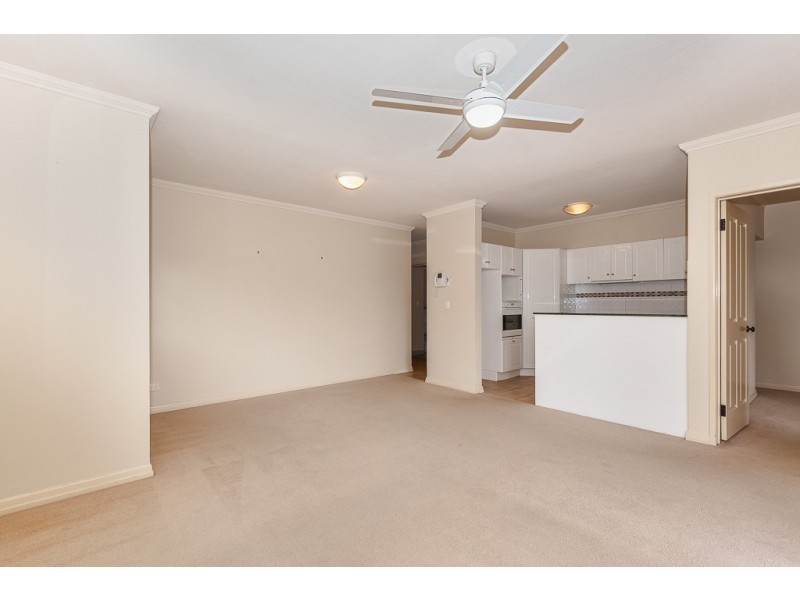 8/87 Hampstead Road, Highgate Hill QLD 4101