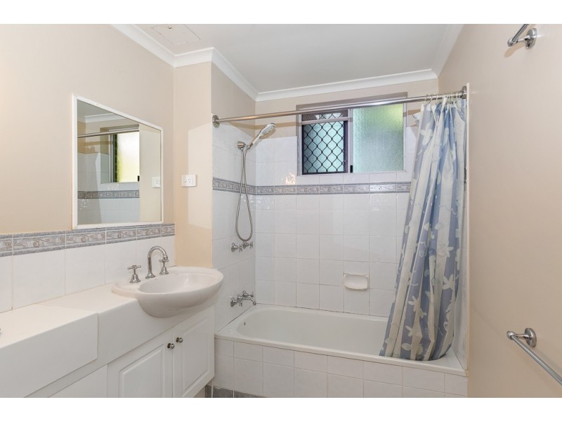 8/87 Hampstead Road, Highgate Hill QLD 4101