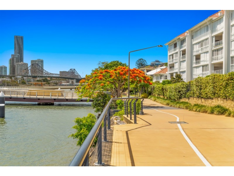 61/6 Merthyr Road, New Farm QLD 4005