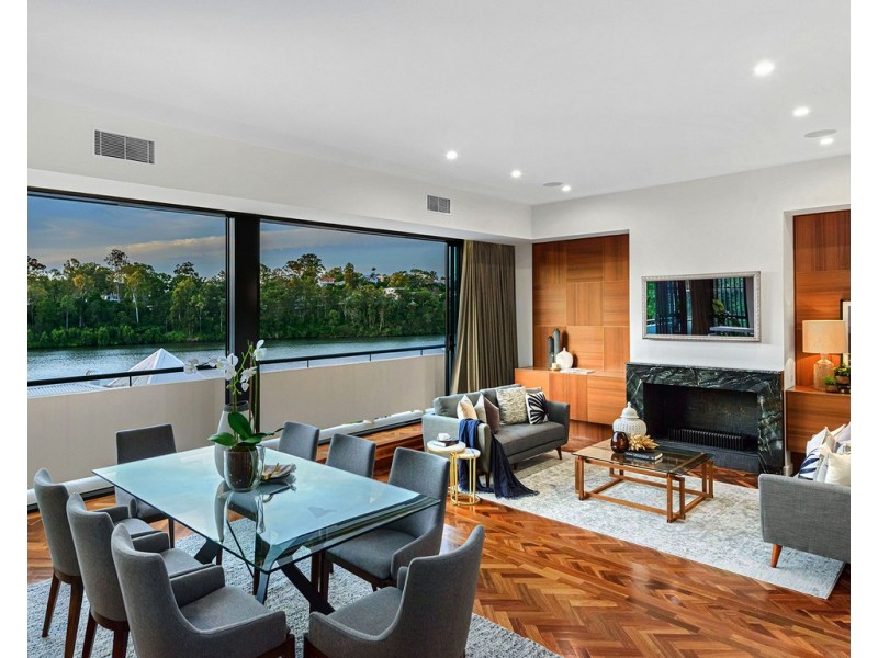 449 Brisbane Corso, Yeronga QLD 4104