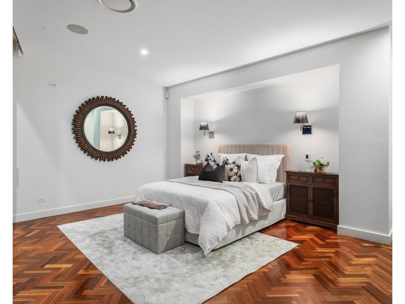 449 Brisbane Corso, Yeronga QLD 4104